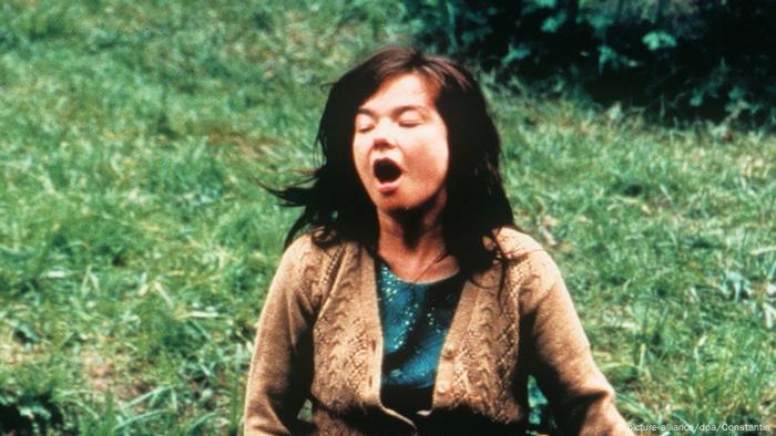 Film still Björk singt in 'Dancer in The Dark' (picture-alliance/dpa/Constantin)