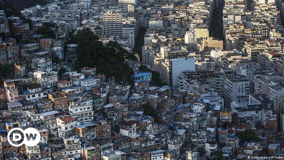 Desigualdade eleva letalidade da covid na favela, diz estudo
