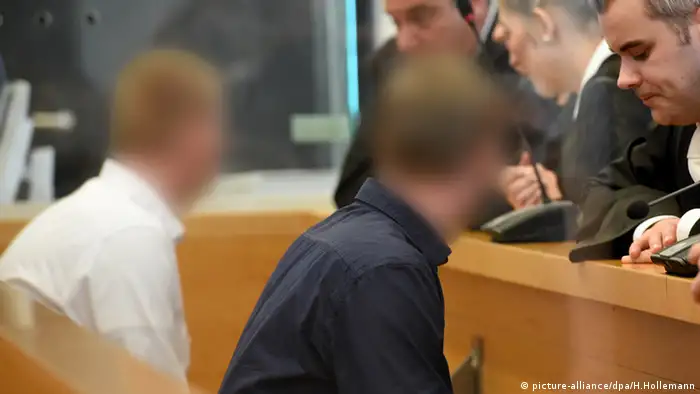 Dennis L. und Sascha D. Salzhemmendorf Anschlag Asylbewerberheim Prozess Urteil