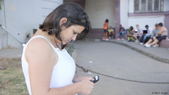 Kuba Havana Elaine Día (DW/F. Kroger)