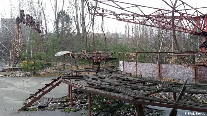 Ukraine Pripyat bei Tschernobyl Karussel Kirmes