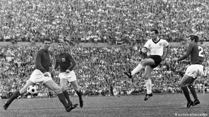 Beckenbauer scores for West Germany