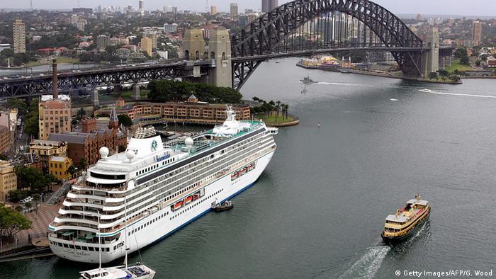 Australien Kreuzfahrtschiff Crystal Serenity in Sydney