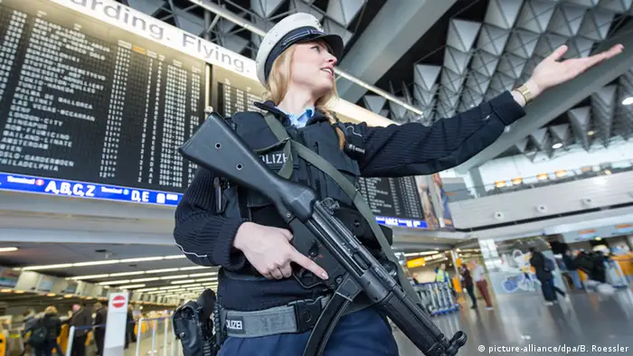 Deutschland Flughafen Frankfurt am Main verstärkte Sicherheitsmaßnahmen