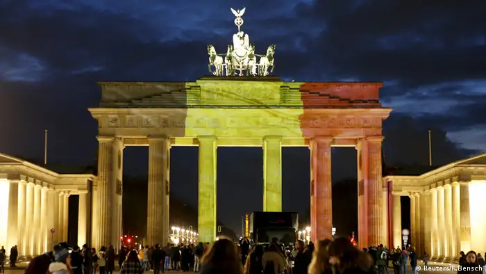 Berlin Brandenburger Tor Farben Licht Belgische Flagge Anteilnahme