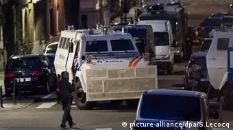 Belgien Polizei Shaerbeek Brüssel Suche nach Terrorverdächtigen