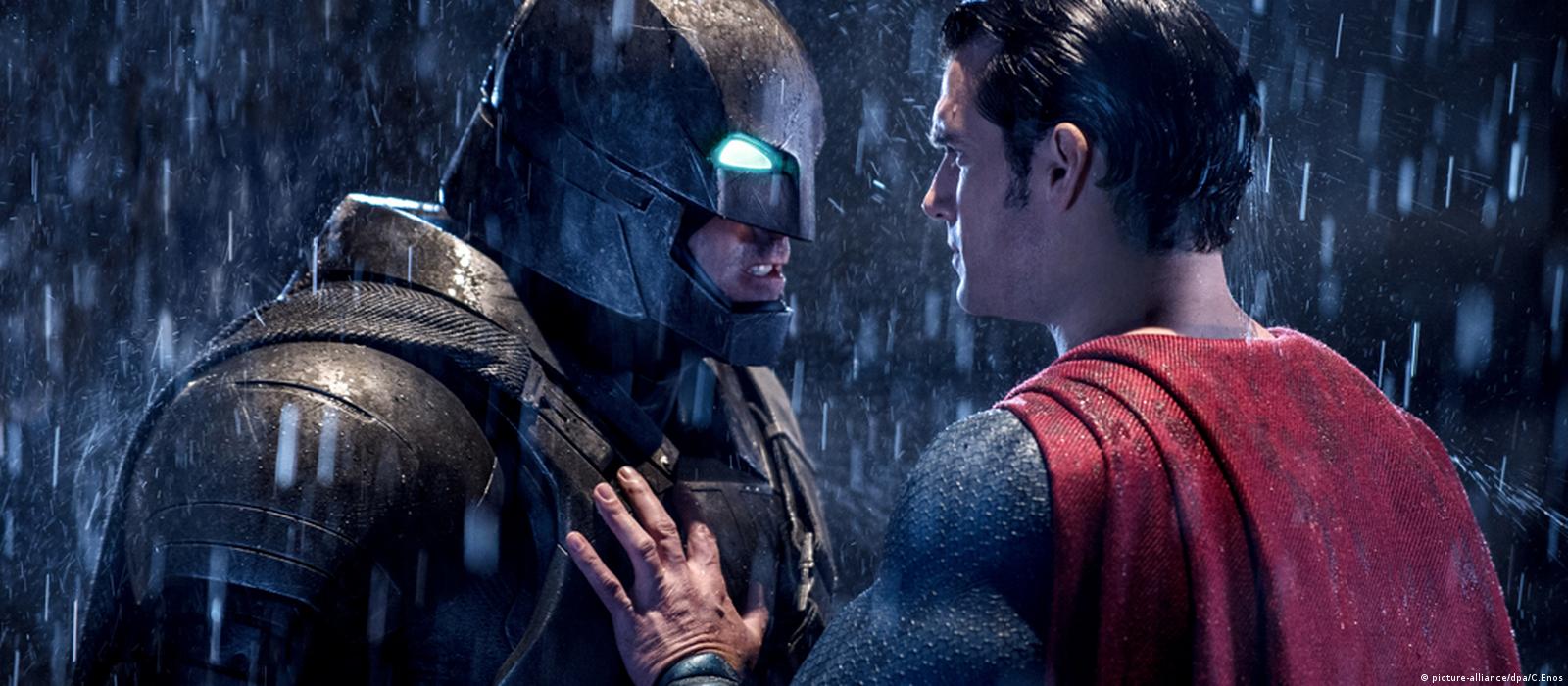 Batman vs Superman defies critics for record-breaking opener – DW –  03/28/2016