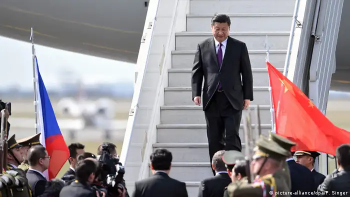 Tschechien Xi Jinping, Präsident China, Ankunft in Prag