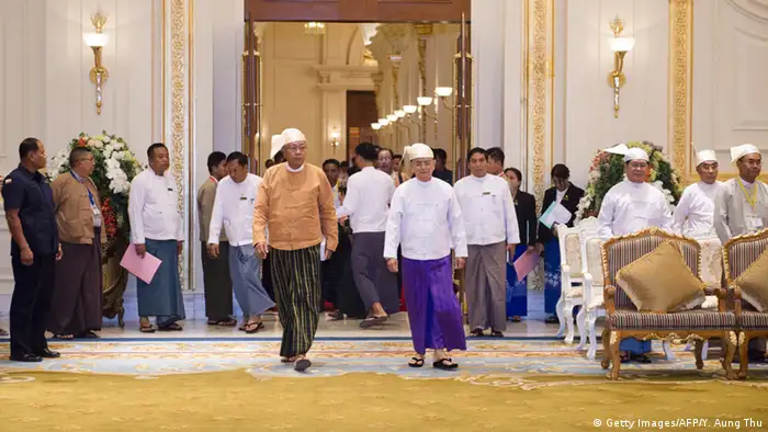 Myanmar Vereidigung Regierung - Htin Kyaw & Thein Sein