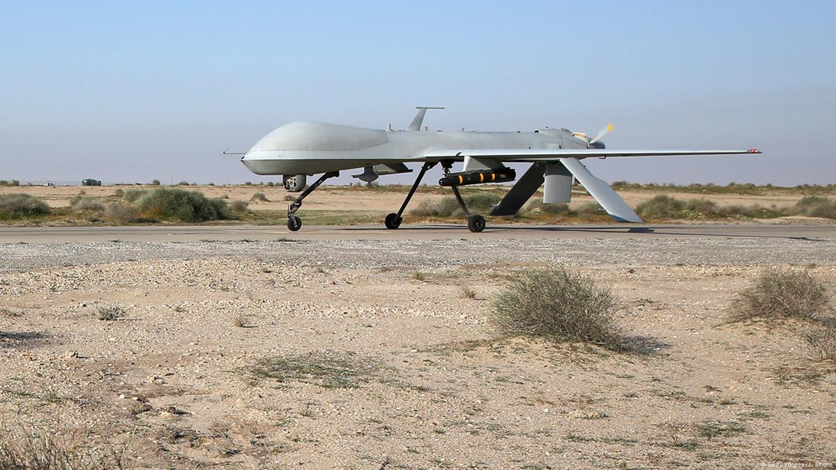 US Drone Strike Targets Al-Shabab Leader – DW – 04/02/2016