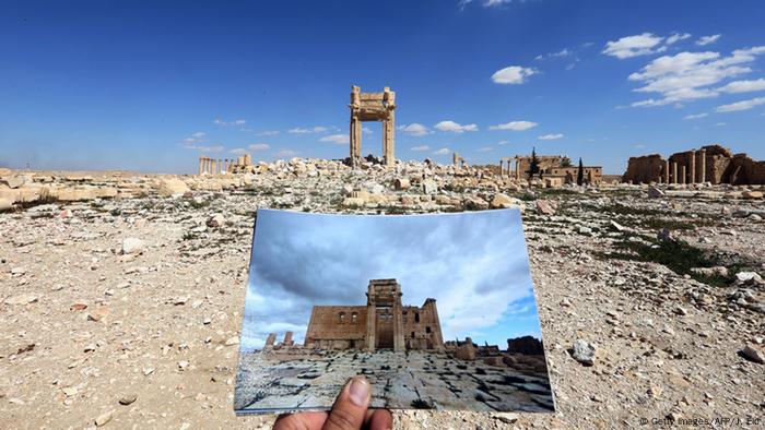 Palmyra vor und nach ISIS (Getty Images/AFP/J. Eid)
