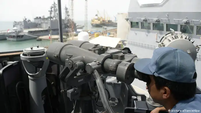 China abrió hoy oficialmente su primera base militar en el extranjero, en concreto en Yibuti, en el Cuerno de África, en coincidencia con el 90 aniversario del Ejército de Liberación Popular (ELP). (1.08.2017)