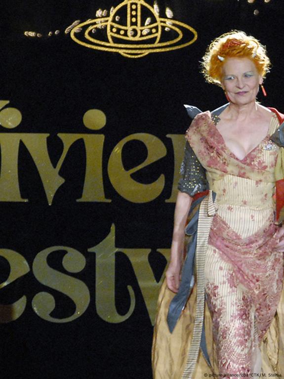 洋書 Vivienne Westwood: 40 Years in Fashion Vivienne Westwood: 36 Years in Fashion