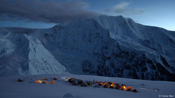 Nepal Himalaya Himlung Himal Abendstimmung im Lager 2