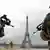 Sicherheitskräfte am Eiffelturm in Paris (Archivbild: Reuters)