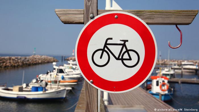 Въезд на велосипеде запрещен