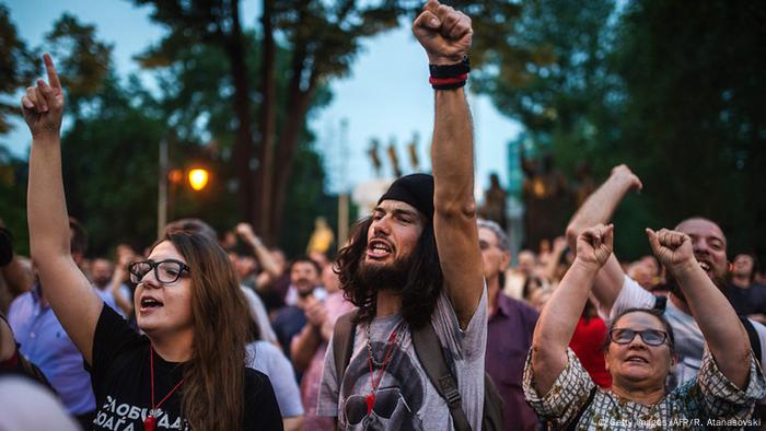 Mazedonien Anti-Regierungsproteste in Skopje (Getty Images/AFP/R. Atanasovski)