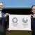 Japan Tokio Sadaharu Oh Ryohei Miyata präsentieren das neue Logo für die Olympischen Spiele 2020