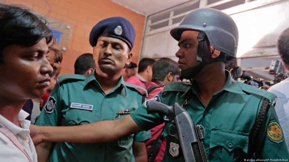 Bangladesh Police Xxx - Bangladesh arrests 27 men for 'homosexuality' â€“ DW â€“ 05/19/2017