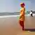 Mulher de burkini em praia da Austrália