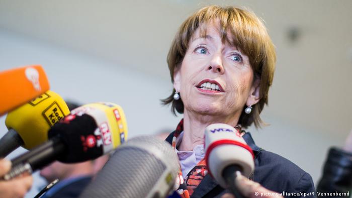 Düsseldorf Prozess Attentat auf Kölner OB-Spitzenkandidatin Henriette Reker