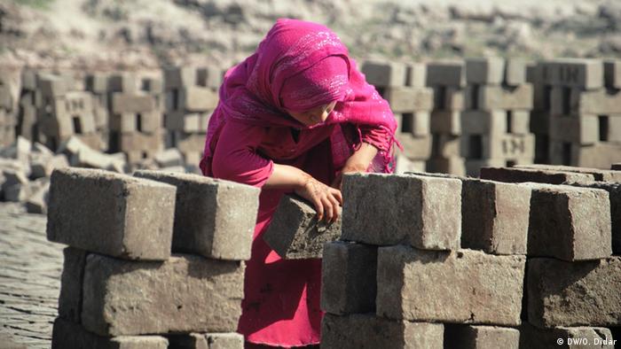 Afghanistan Kinderarbeit Ziegelfabrik
