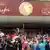 Irak Demo der Unterstützer von Muktada al-Sadr in Bagdad vor dem Parlament