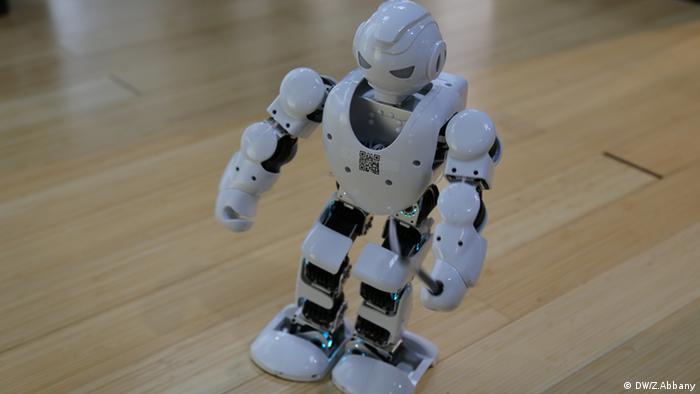 Roboter (DW/Z.Abbany)