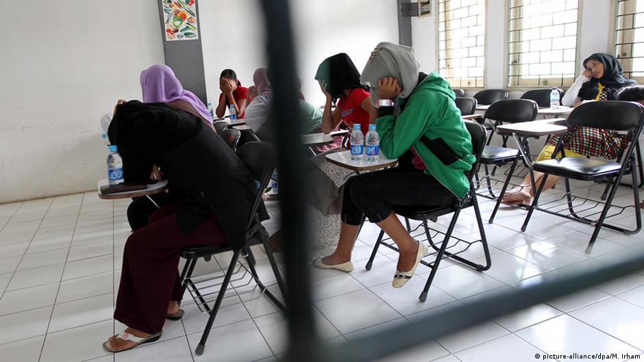 Arab Saudi Primadona Semu Bagi Pekerja Migran Indonesia Laporan Topik Topik Yang Menjadi Berita Utama Dw 26 11 2019