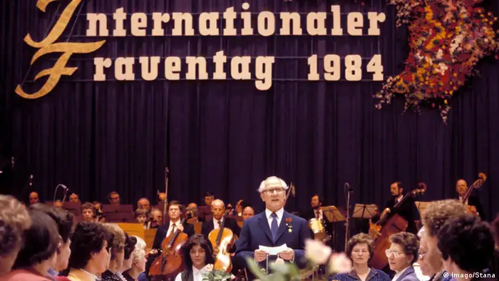DDR Internationaler Frauentag 1984 - Rede Erich Honecker