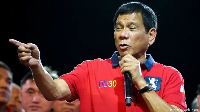 Philippinen Präsidentschaftskandidat Rodrigo Duterte (Imago/Kyodo News)