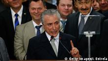 В.о. президента Бразилії має намір об'єднати країну, але не має підтримки