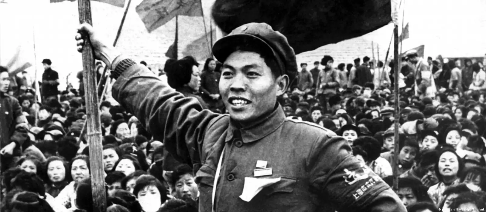 Beijing ignores anniversary of violent Cultural Revolution