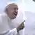 Vatikan Papst Franziskus hält Pfingsrede vor dem Petersdom