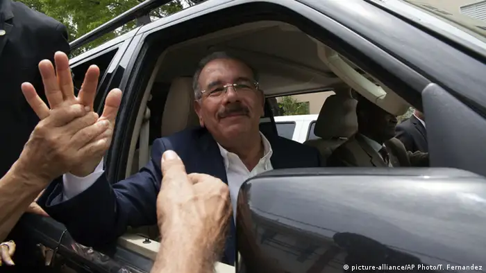 Dominikanische Republik Wahlen Danilo Medina (picture-alliance/AP Photo/T. Fernandez)