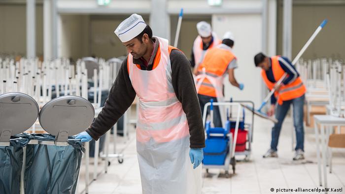 Deutschland Ellwangen Ein-Euro Jobs für Flüchtlinge