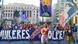Mulheres brasileiras em manifestação de rua Mulheres brasileiras em manifestação de rua