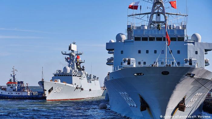 Ilustrasi kapal perang Cina