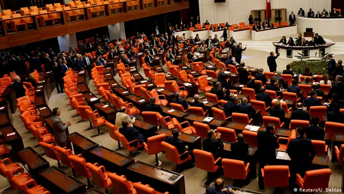 Türkei Abstimmung Aufhebung der Immunität von Parlamentariern