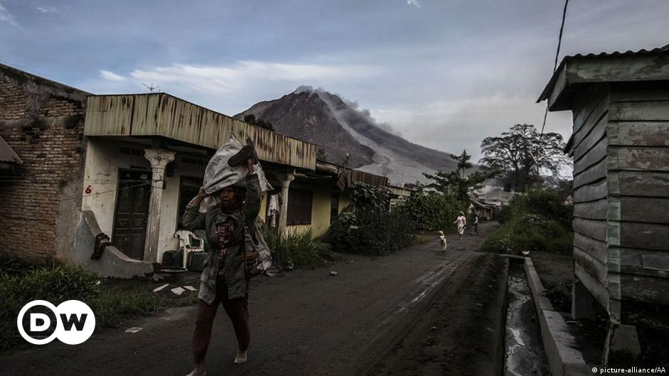 Korban jiwa akibat letusan gunung berapi di Indonesia – DW – 22 Mei 2016