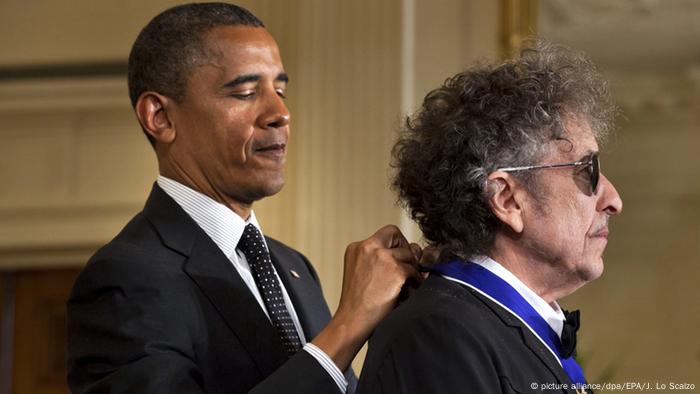 President Barack Obama awards the Medal of Freedom to rock legend Bob Dylan