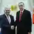 Türkei Treffen Yildirim und Erdogan (Foto: picture-alliance/AA/K. Özer)