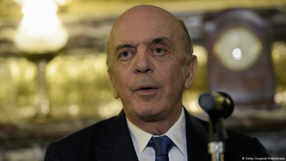 Renuncia el ministro de Exteriores de Brasil