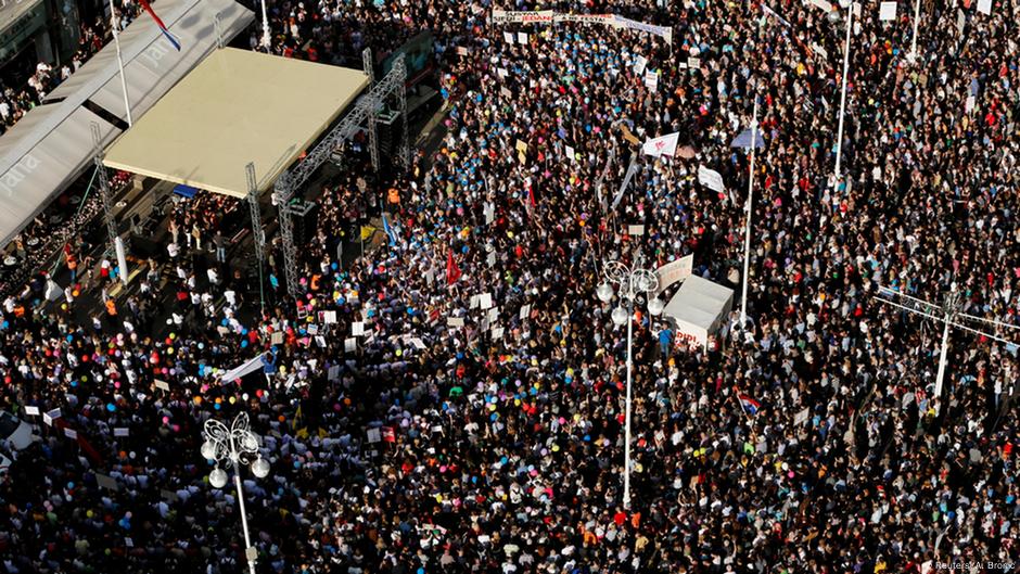 Protesti su bili veliki, ali ne baš i uspešni: demonstranti u okviru skupa 