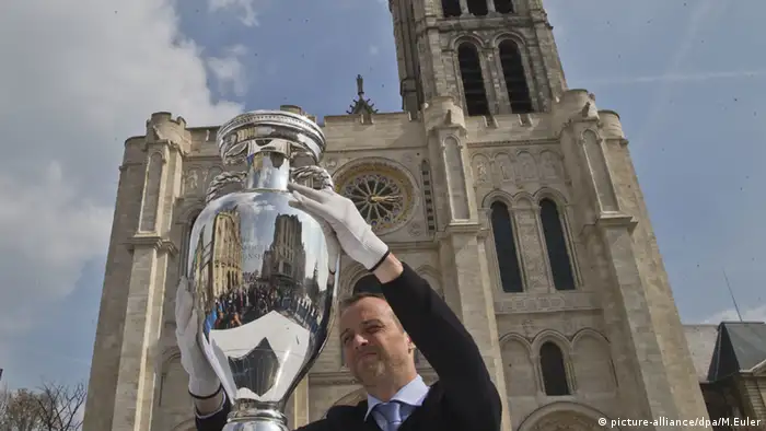 Frankreich EM Basilica von Saint Denis UEFA EURO 2016 