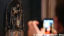 Papst-Reliquie aus Kölner Dom gestohlen
