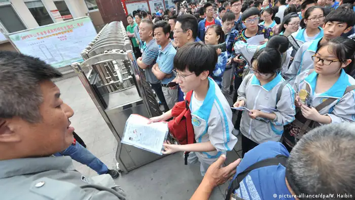 China, Uni-Aufnahmeexamen Gaokao beginnt