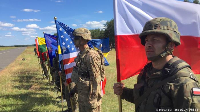 Солдаты на учениях стран НАТО в Польше, июнь 2016 года