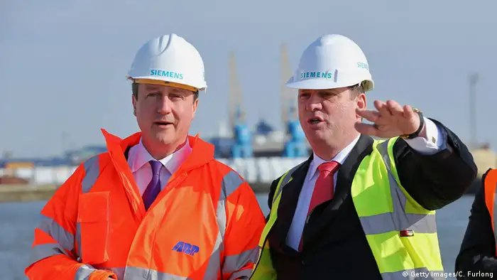 England Hull Cameron besucht Siemens Turbinen Fabrik