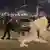 Frankreich Marseille Tränengasbombe auf belebter Straße